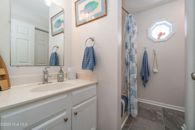 330 Cape Lookout Loop, Emerald Isle, NC 28594