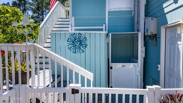 330 Cape Lookout Loop, Emerald Isle, NC 28594