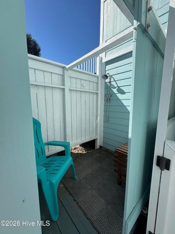 330 Cape Lookout Loop, Emerald Isle, NC 28594