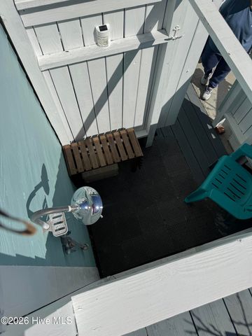 330 Cape Lookout Loop, Emerald Isle, NC 28594