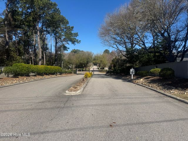 330 Cape Lookout Loop, Emerald Isle, NC 28594