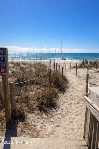 330 Cape Lookout Loop, Emerald Isle, NC 28594