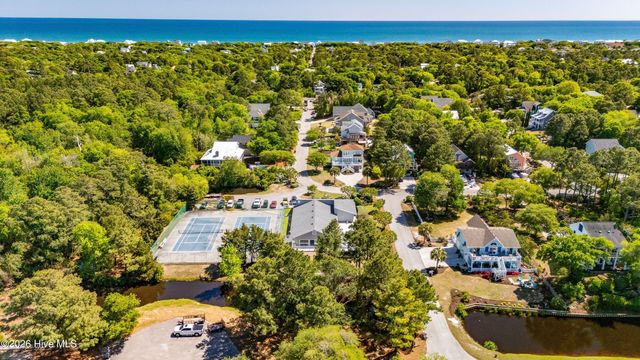 330 Cape Lookout Loop, Emerald Isle, NC 28594