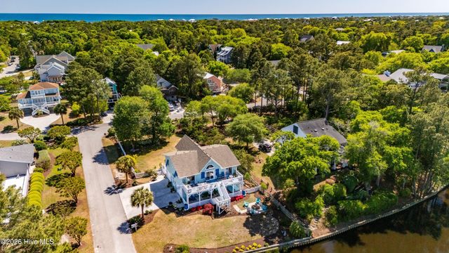 330 Cape Lookout Loop, Emerald Isle, NC 28594