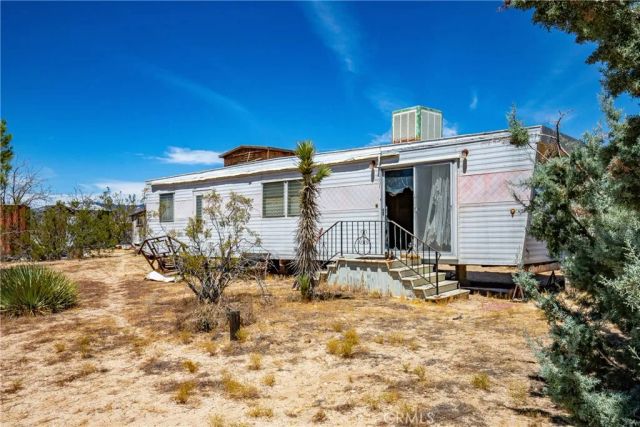 2035 230th West, Rosamond, CA 93560