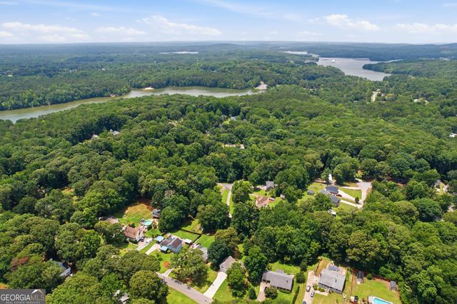 6231 Emerald Springs Drive, Acworth, GA 30102