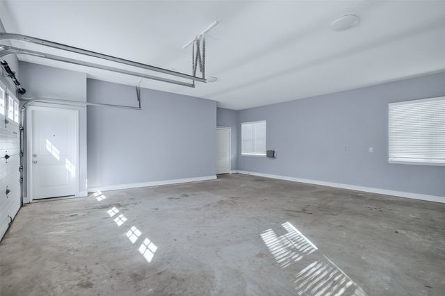 414 Fulton Street 100, Denton, TX 76201