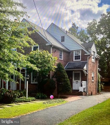 530 KENMORE RD, Havertown, PA 19083