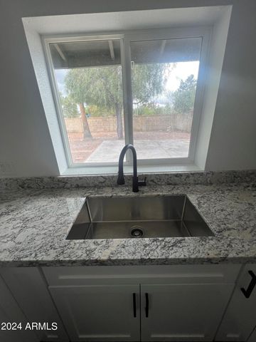 6530 S Farmer Avenue, Tempe, AZ 85283