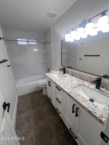 6530 S Farmer Avenue, Tempe, AZ 85283