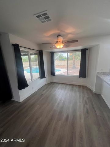 6530 S Farmer Avenue, Tempe, AZ 85283