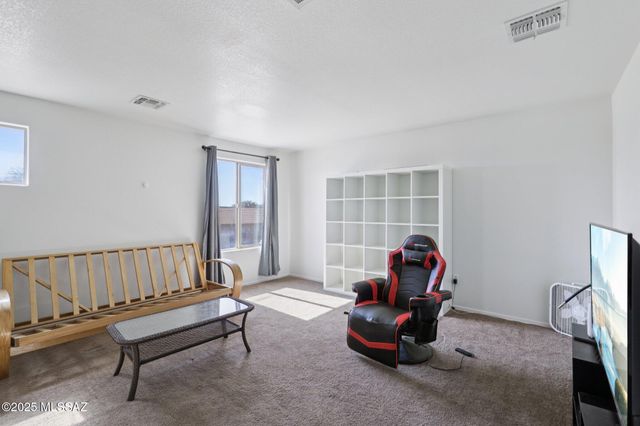 34695 S Discovery Lane, Red Rock, AZ 85145