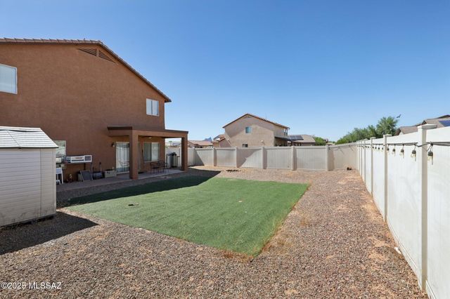 34695 S Discovery Lane, Red Rock, AZ 85145