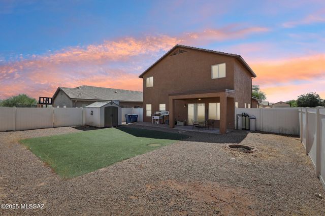 34695 S Discovery Lane, Red Rock, AZ 85145