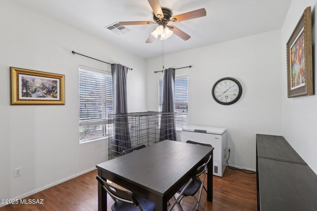 34695 S Discovery Lane, Red Rock, AZ 85145