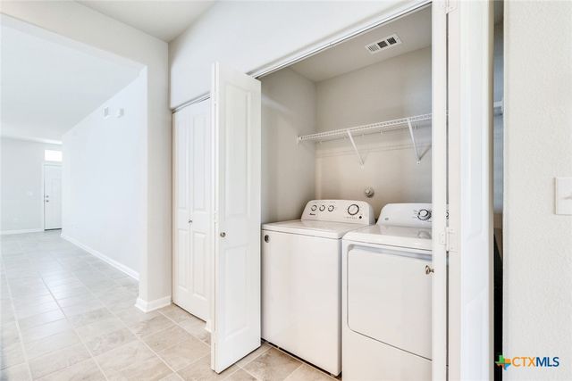 1628 Arbor Knot Drive, Kyle, TX 78640