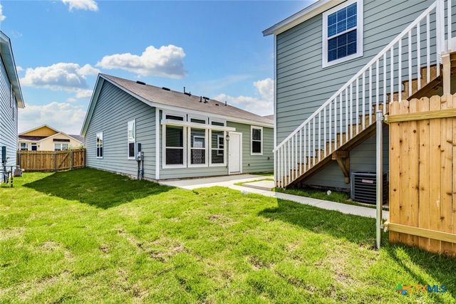 1628 Arbor Knot Drive, Kyle, TX 78640