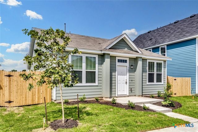 1628 Arbor Knot Drive, Kyle, TX 78640