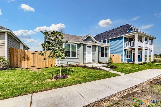 1628 Arbor Knot Drive, Kyle, TX 78640