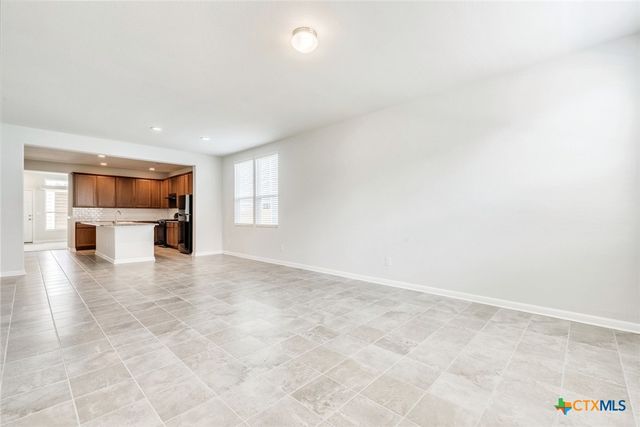 1628 Arbor Knot Drive, Kyle, TX 78640