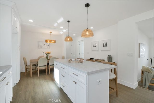 834 W 95th Street, Los Angeles, CA 90044