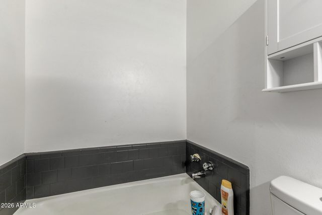 2344 E SCHOOL Drive, Phoenix, AZ 85040