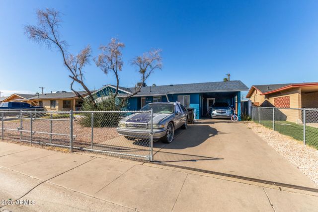 2344 E SCHOOL Drive, Phoenix, AZ 85040