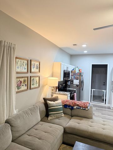 221 Murray Street, Frankfort, KY 40601