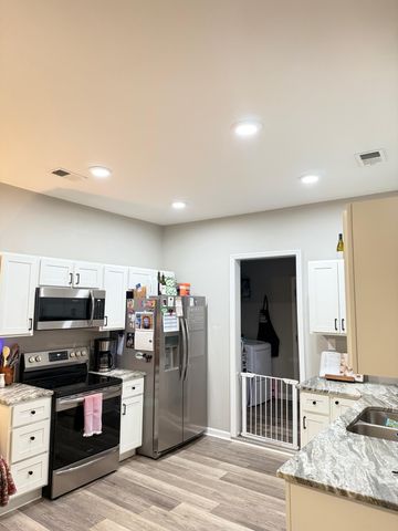 221 Murray Street, Frankfort, KY 40601