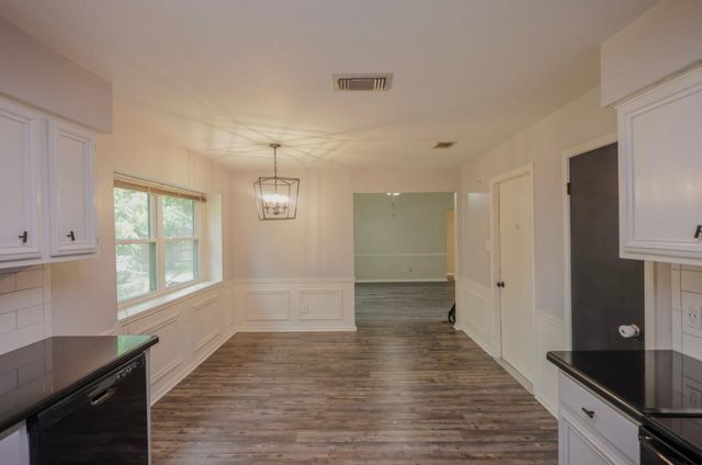 52 Blackgum Court, Lake Jackson, TX 77566
