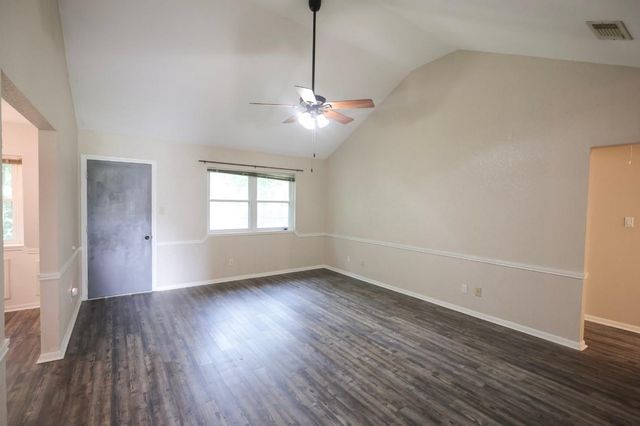 52 Blackgum Court, Lake Jackson, TX 77566