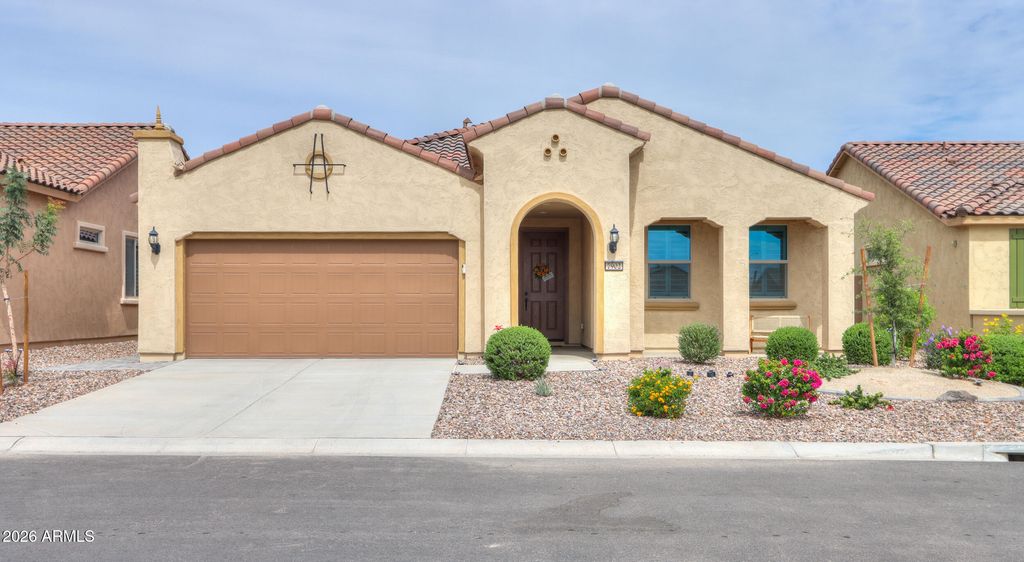 7902 W MEADOWLARK Way, Florence, AZ 85132 — exterior