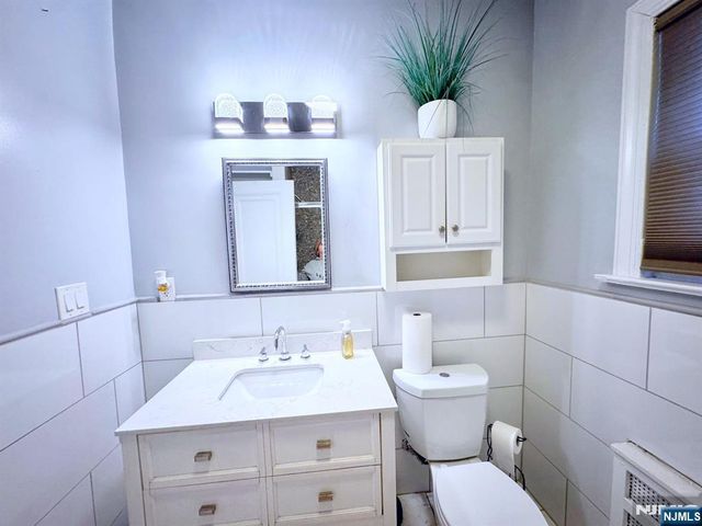 401 E 39th Street 1, Paterson, NJ 07504