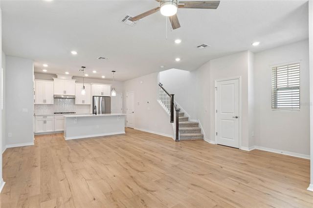 911 COLIE ALLEY, Winter Garden, FL 34787