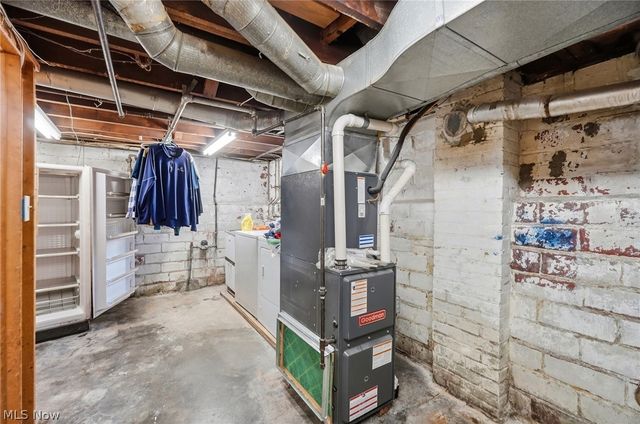 3619 W 148th Street, Cleveland, OH 44111