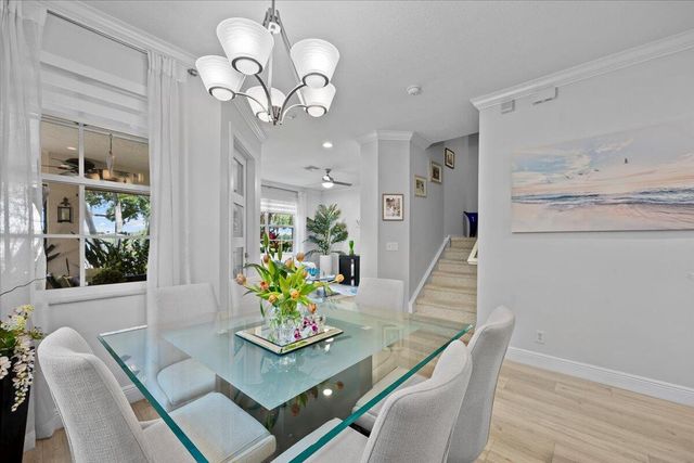 181 Evergrene Parkway 14-b, Palm Beach Gardens, FL 33410