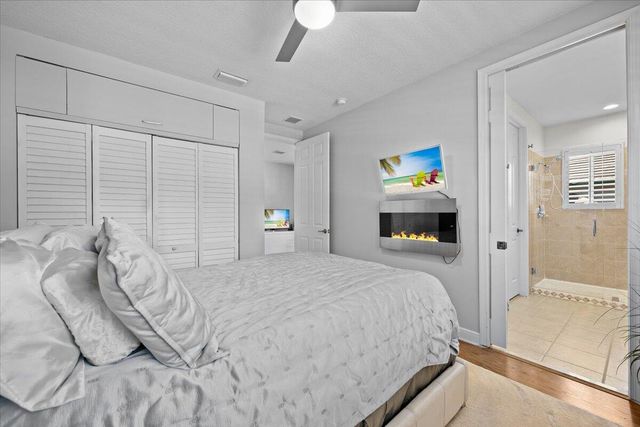 181 Evergrene Parkway 14-b, Palm Beach Gardens, FL 33410