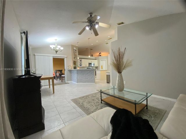 544 SE Nome Drive, Port St Lucie, FL 34984