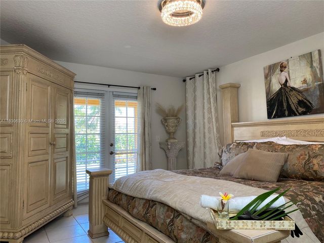 544 SE Nome Drive, Port St Lucie, FL 34984