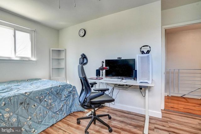 822 AVON RD, Philadelphia, PA 19116