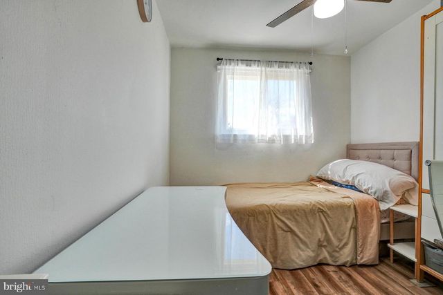 822 AVON RD, Philadelphia, PA 19116