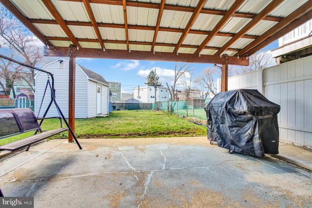 822 AVON RD, Philadelphia, PA 19116