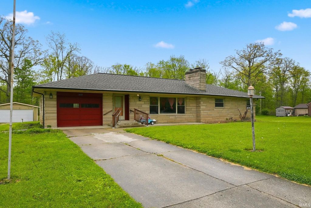 2113 Maples Road, Fort Wayne, IN 46816