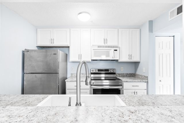 206 16th Street Unit D D, St Augustine Beach, FL 32080