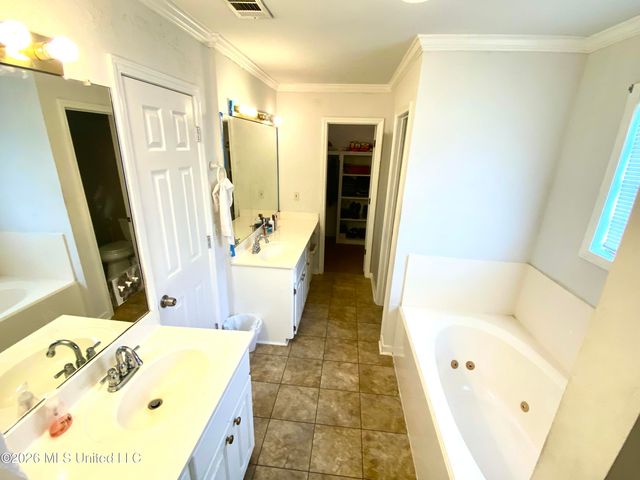 1012 Stonehendge Drive, Brandon, MS 39042