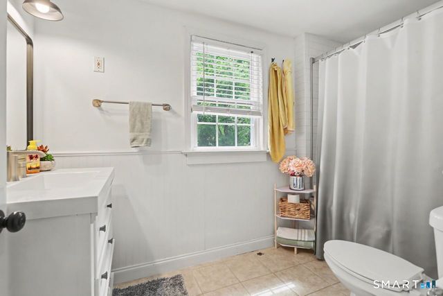 77 Lawlor Terrace, Stratford, CT 06614
