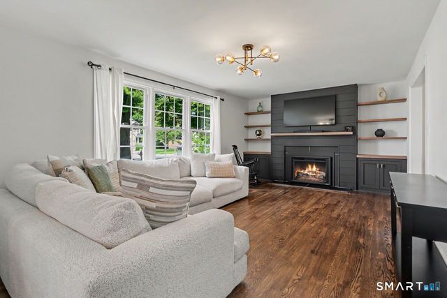 77 Lawlor Terrace, Stratford, CT 06614