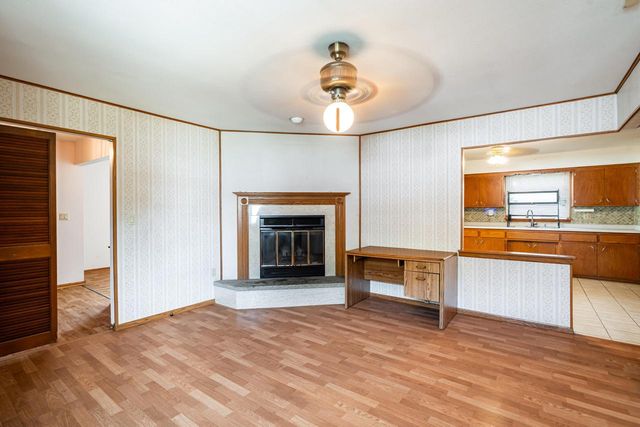 8625 W Petersik STREET, Milwaukee, WI 53224