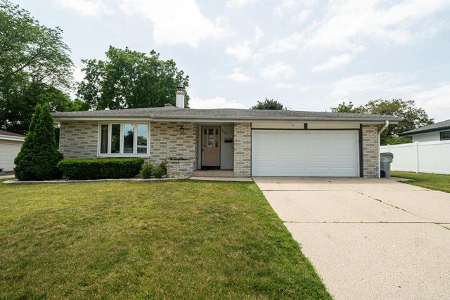 8625 W Petersik STREET, Milwaukee, WI 53224