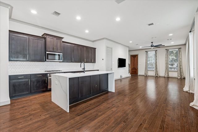 1224 Nelson Falls Lane, Houston, TX 77008